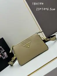 prada aaa qualite mini sac a main pour femme s_12253a6